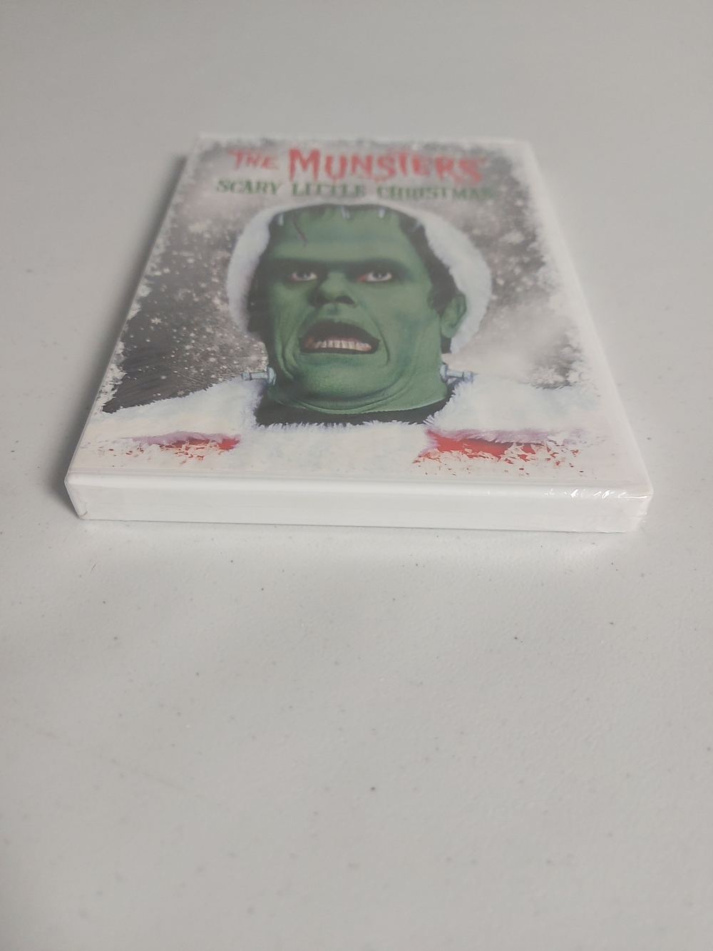 The Munsters' Scary Little Christmas DVD New Sealed Holiday Comedy - Picture 3 of 8